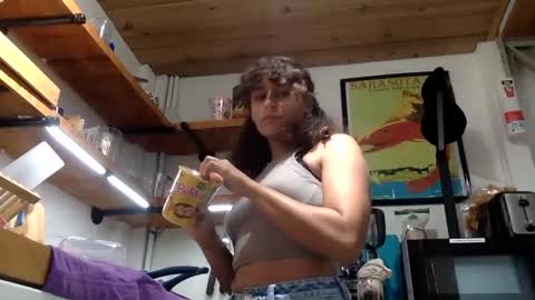 xyrarose online show from 09-12-25, 09:48