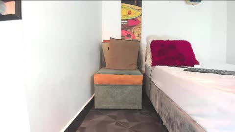 Snapshot of y0ung_master_ chatting on 11-09-25, 07:34 Sr. Y0ung Master online show from 11-09-25, 07:34