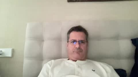 yachtcaptain7 online show from 11-01-25, 02:52