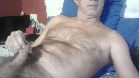 Snapshot of yahe2010 chatting on 02-06-25, 03:59 grillino online show from 02-06-25, 03:59