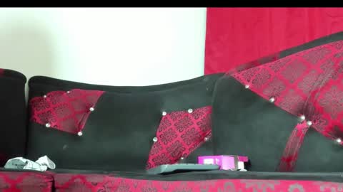 yair independent model online show from 01-18-26, 12:42