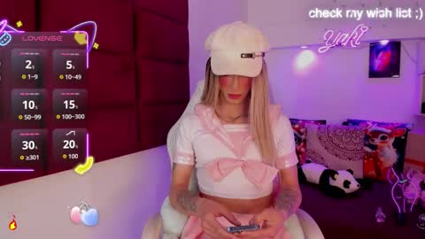 Yaki online show from 12-23-25, 05:27