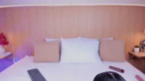 Yalezka online show from 06-25-26, 04:45