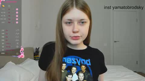 Snapshot of yamatobrodsky1 chatting on 09-10-25, 01:33 yamatobrodsky1 online show from 09-10-25, 01:33