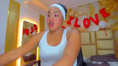 Naomi online show from 02-17-26, 07:31