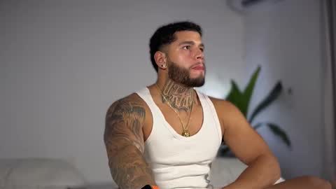 yamp sambrano online show from 10-25-25, 02:30