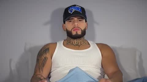 yamp sambrano online show from 11-14-25, 02:10