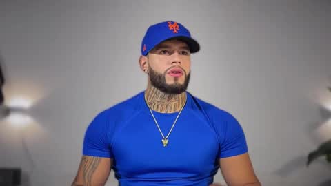 yamp sambrano online show from 11-25-25, 12:10