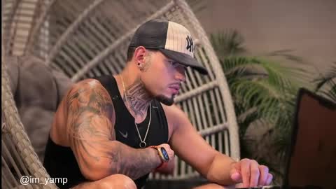 yamp sambrano online show from 03-24-26, 11:54