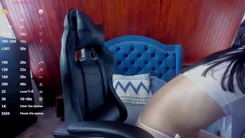 yan_nyan online show from 11-24-25, 08:30