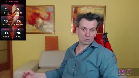 yang_1004 online show from 01-03-25, 11:35