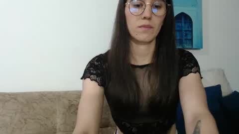 Snapshot of yani_28 chatting on 01-27-25, 12:01 Yani online show from 01-27-25, 12:01