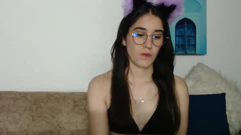 Snapshot of yani_28 chatting on 02-20-25, 02:40 Yani online show from 02-20-25, 02:40