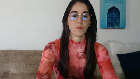 Snapshot of yani_28 chatting on 03-09-25, 10:19 Yani online show from 03-09-25, 10:19