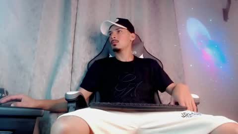 yankees online show from 06-08-26, 12:38