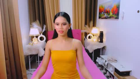 Snapshot of yanna_faulkerson chatting on 10-01-25, 08:59 Yanna online show from 10-01-25, 08:59