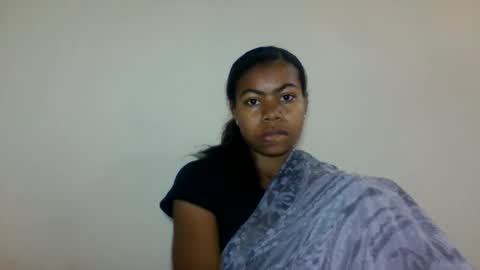 yannick_01 online show from 06-10-26, 03:50