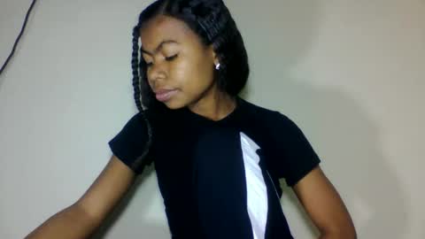 yannick_01 online show from 06-11-26, 02:53