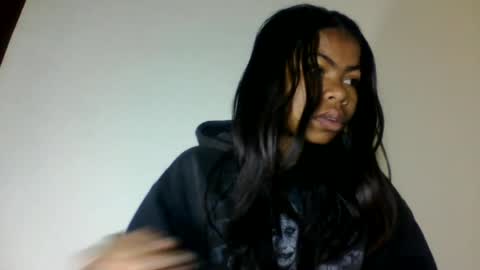 yannick_01 online show from 06-20-26, 09:17
