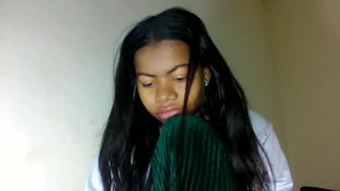 yannick_01 online show from 06-22-26, 03:25