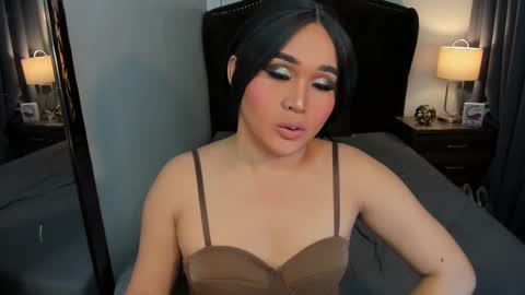 Allisonn online show from 01-17-25, 06:12