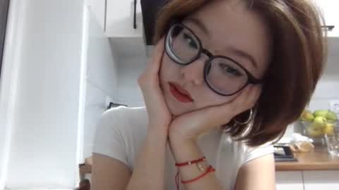 Lily online show from 10-03-25, 06:16
