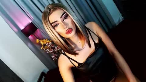 Snapshot of yasii19 chatting on 12-15-24, 12:51 miss yasii online show from 12-15-24, 12:51