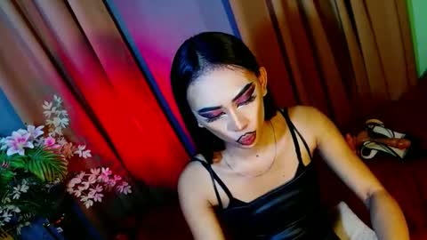 Snapshot of yasii19 chatting on 12-20-24, 09:17 miss yasii online show from 12-20-24, 09:17
