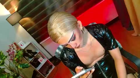 miss yasii online show from 02-13-26, 02:24