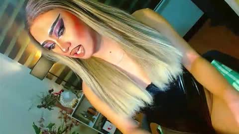 miss yasii online show from 05-02-26, 04:01