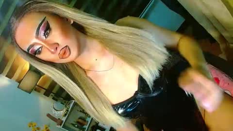 miss yasii online show from 05-09-26, 01:38
