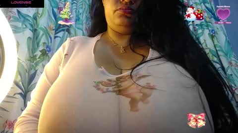 Yasmin online show from 12-28-24, 01:38