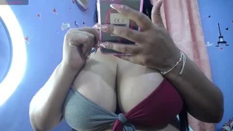 Yasmin online show from 01-17-25, 11:06