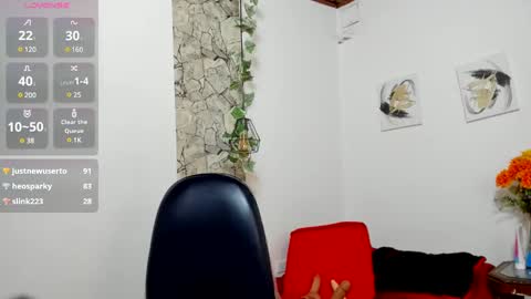 Yasemin online show from 02-13-25, 02:12