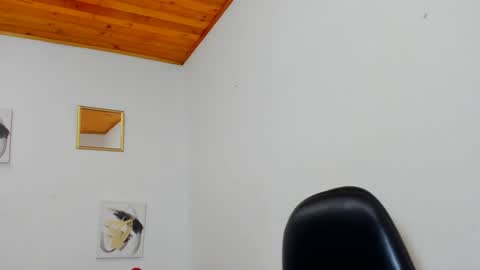 Yasemin online show from 12-16-25, 10:53