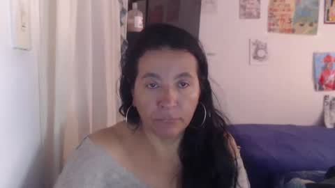 yasmin_love85 online show from 05-22-26, 02:33