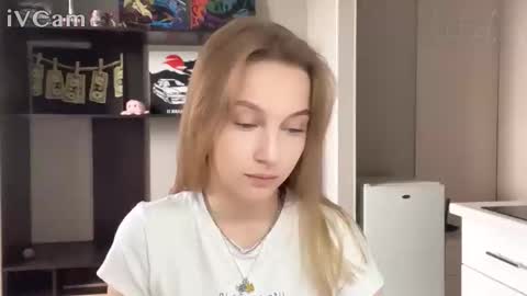 yasmina online show from 05-12-26, 12:24
