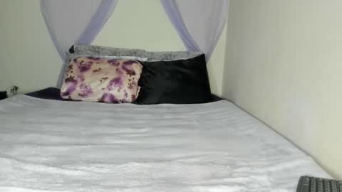 Yasmina online show from 09-21-25, 01:40