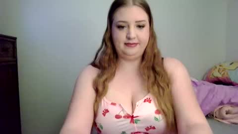 Snapshot of yasmindoll98 chatting on 02-12-26, 02:06 yasmindoll98 online show from 02-12-26, 02:06