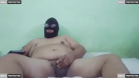 Snapshot of yasu_itou chatting on 10-23-25, 03:28 Yasu online show from 10-23-25, 03:28