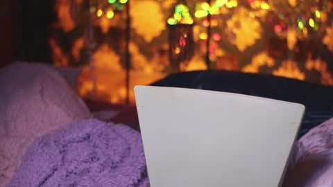Blush online show from 06-19-26, 03:00