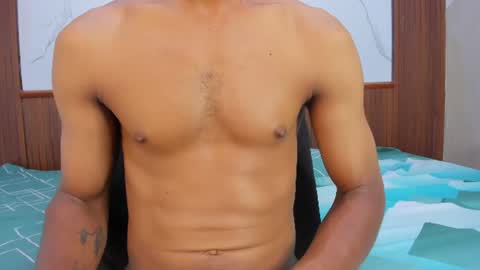 Snapshot of yayi_and_derek chatting on 07-02-26, 11:16 yayi_and_derek online show from 07-02-26, 11:16