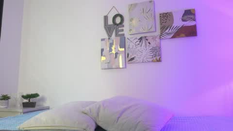 Snapshot of yayoi_cresp18 chatting on 02-06-25, 11:43 yayoi_cresp18 online show from 02-06-25, 11:43