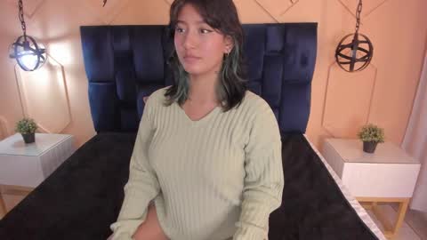 Yazmin online show from 12-04-24, 01:09