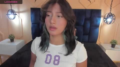 Yazmin online show from 01-23-25, 11:58