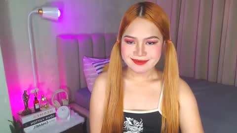 Snapshot of yazmin_shines chatting on 01-18-25, 02:58 Yazzi online show from 01-18-25, 02:58