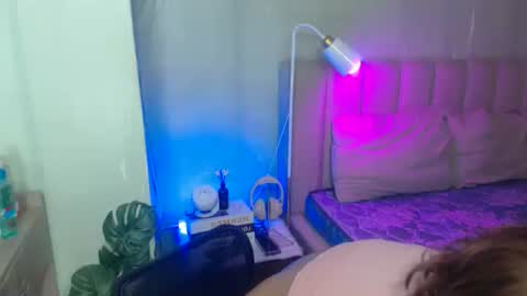 Yazzi online show from 11-09-25, 01:59