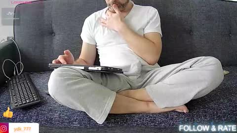 Maxi online show from 02-25-26, 08:35