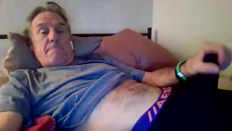 yeah_baby6988 online show from 11-06-25, 09:26