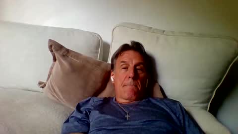 Snapshot of yeah_baby6988 chatting on 04-27-26, 01:25 yeah_baby6988 online show from 04-27-26, 01:25